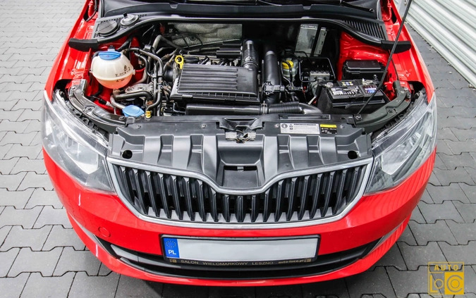 Skoda Fabia cena 24999 przebieg: 248000, rok produkcji 2016 z Krajenka małe 326